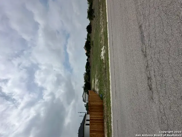 342 S Calvin Barrett, Blanco, TX 78606 - Image #2