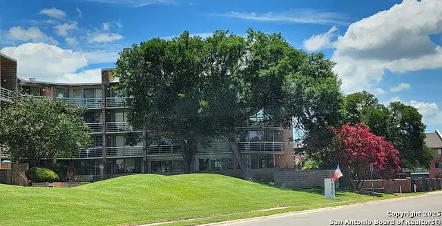 1000 Guadalupe St #1D & G3, Kerrville, TX 78028 - Image #2