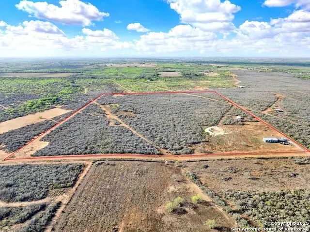 452 Pr 6620, Devine, TX 78016 - Image #1