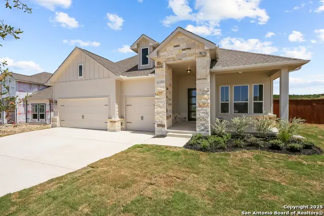 2816 Reeves Ln, Schertz, TX 78108 - Image #2