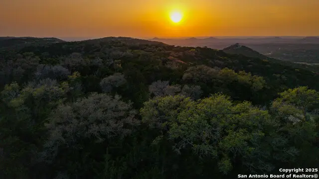 3939 Bear Springs, Pipe Creek, TX 78063 - Image #3