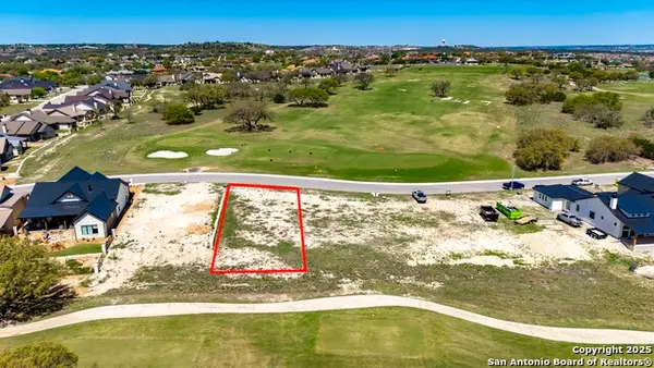 1020 Albatross, Kerrville, TX 78028