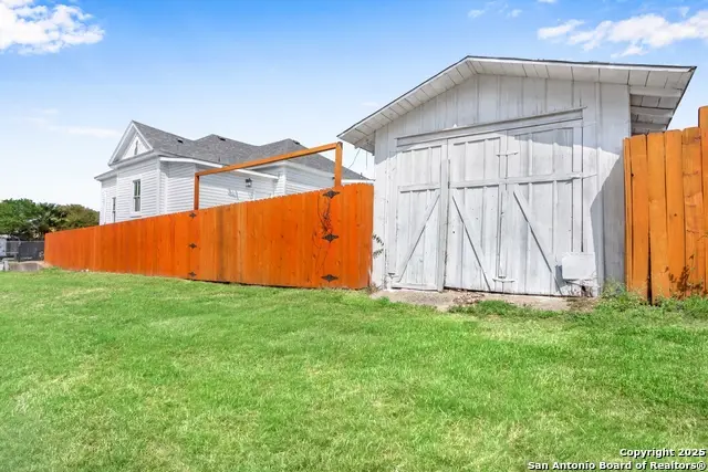 502 Sherman, San Antonio, TX 78202 - Image #2