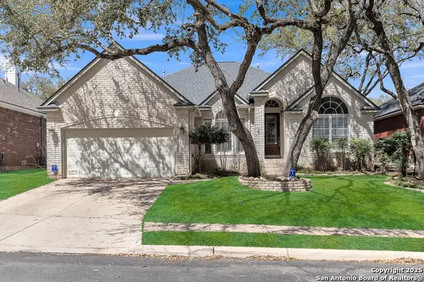 1735 Diamond Rdg, San Antonio, TX 78248
