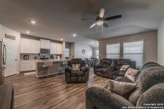 507 Shelton Pass, Cibolo, TX 78108 - Image #3