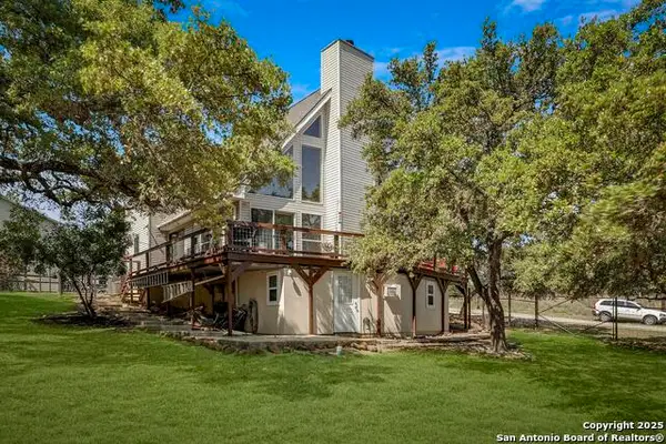 471 Edge Hill, Canyon Lake, TX 78133