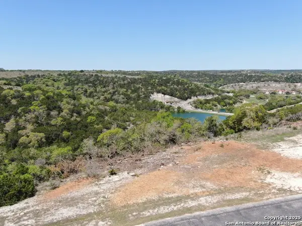 132 Paradise Point, Boerne, TX 78006