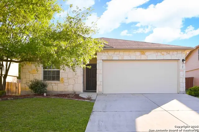 745 Hollow Ridge, Schertz, TX 78108 - Image #1