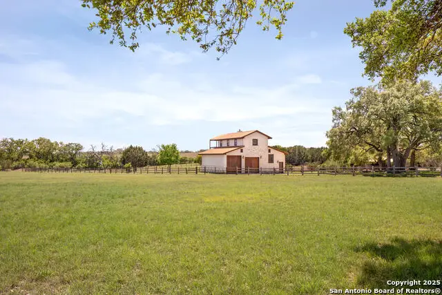 876 Horseshoe Falls, Bandera, TX 78003 - Image #3