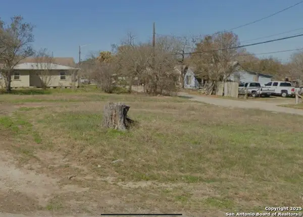 604 Guadalupe, Seguin, TX 78155