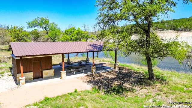 S Shapen Rd, Kerrville, TX 78028 - Image #2