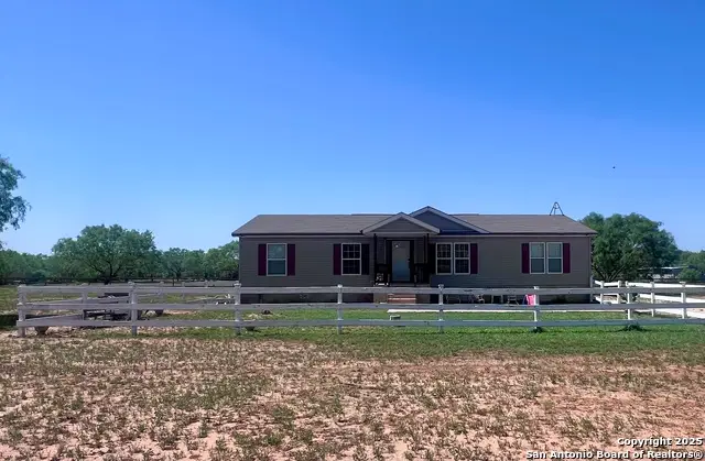 8990 Fm 2146, Jourdanton, TX 78026 - Image #2