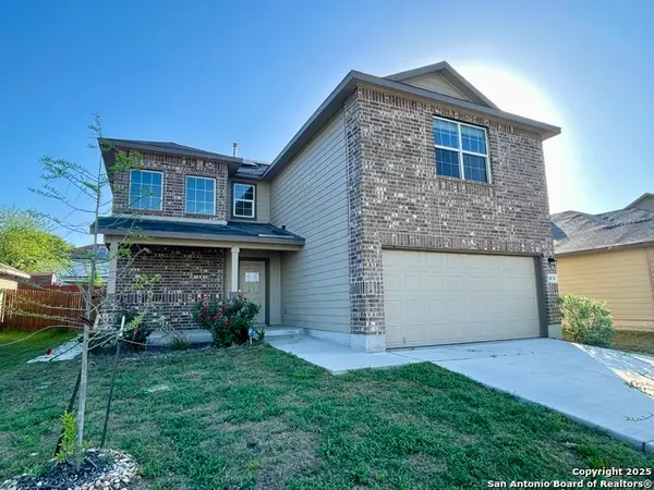8131 Falcon Meadow, Converse, TX 78109