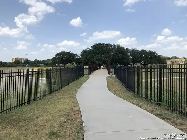 923 Vance Jackson #1005, San Antonio, TX 78201