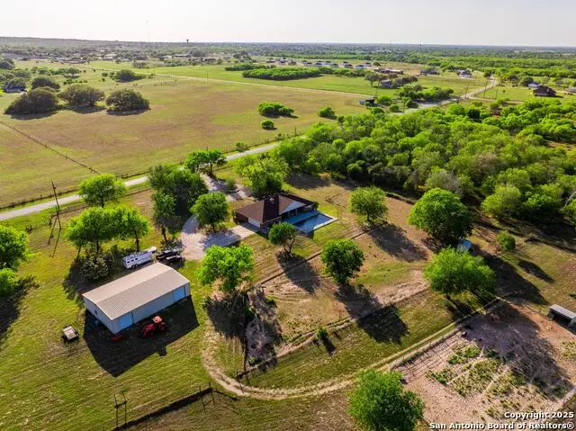 2680 County Road 342, La Vernia, TX 78121 - Image #1