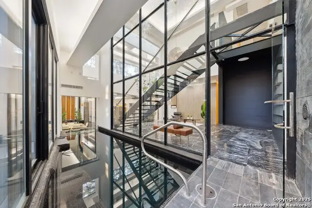 4139 Cliff Oaks St, San Antonio, TX 78229 - Image #2