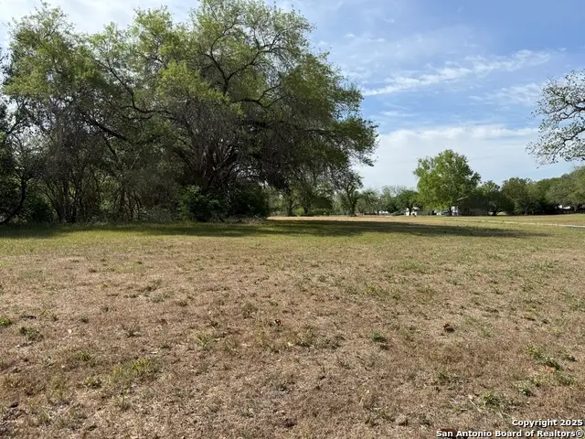 13 Hollamon, Seguin, TX 78155 - Image #3