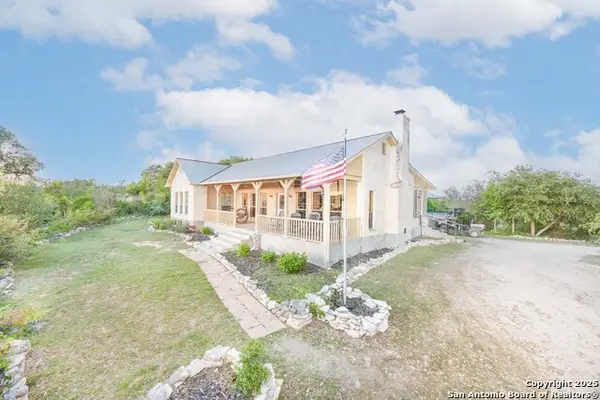 3755 County Road 241, Hondo, TX 78861