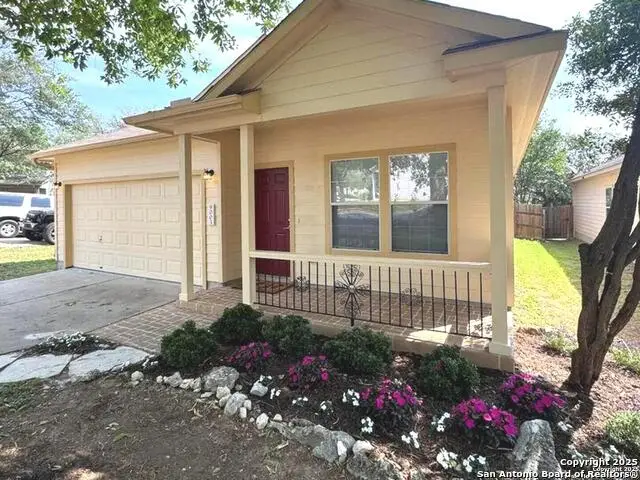 9003 Meridian Oak Ln, Austin, TX 78744 - Image #1