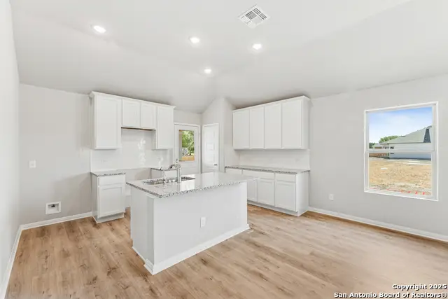 8818 Campacaus Trail, San Antonio, TX 78252 - Image #3