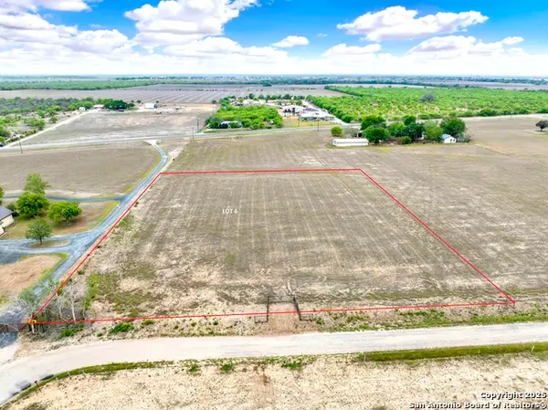 LOT 6 & 7 Cr 343, Hondo, TX 78861
