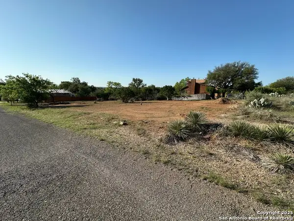 130 E Willow, Marble Falls, TX 78654