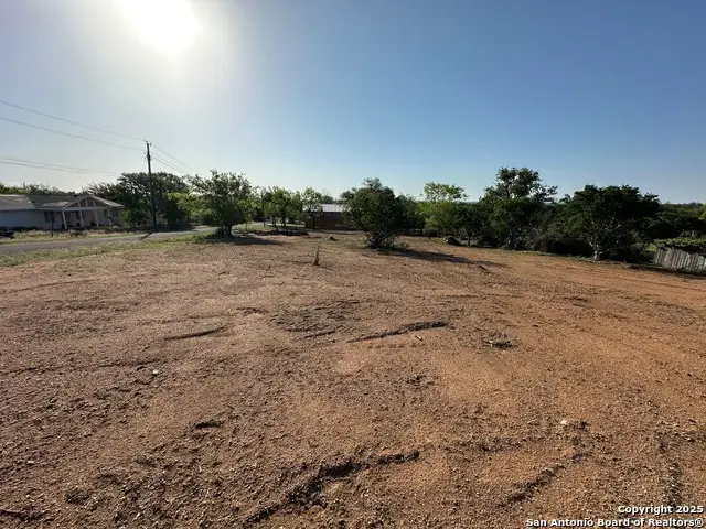 130 East Willow, Marble Falls, TX 78654 - Image #2