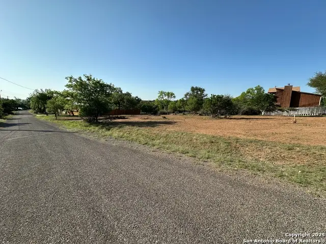 130 East Willow, Marble Falls, TX 78654 - Image #3