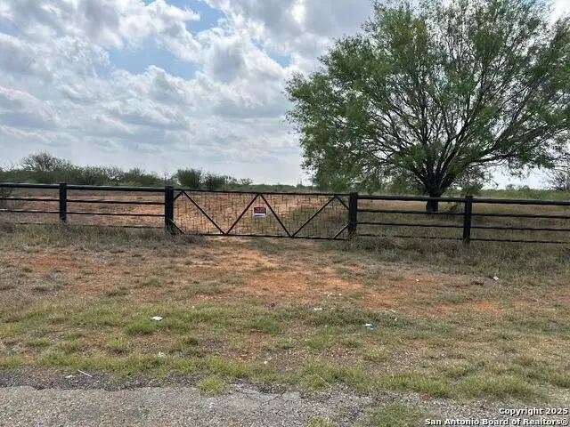 TBD Cr 3700, Dilley, TX 78017 - Image #2