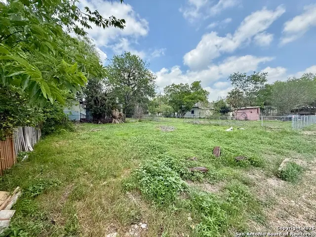 117 Gravel St, San Antonio, TX 78203 - Image #3