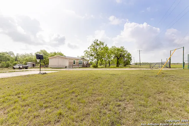 1405 Fm 478, Floresville, TX 78114 - Image #3