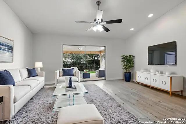 11947 Alamo Blanco, San Antonio, TX 78233 - Image #3