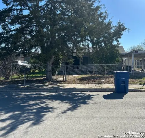 916 SW 39th, San Antonio, TX 78237 - Image #1