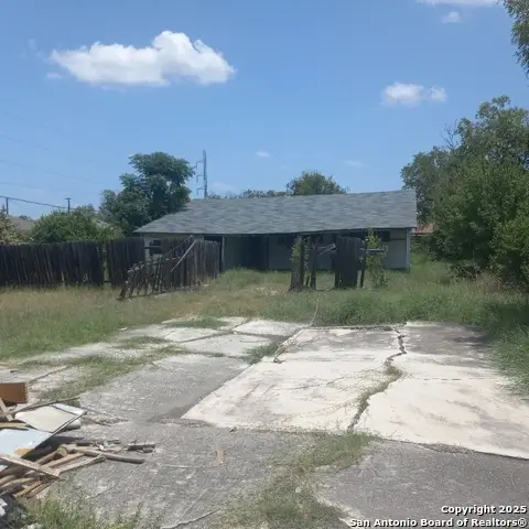 916 SW 39th, San Antonio, TX 78237 - Image #3