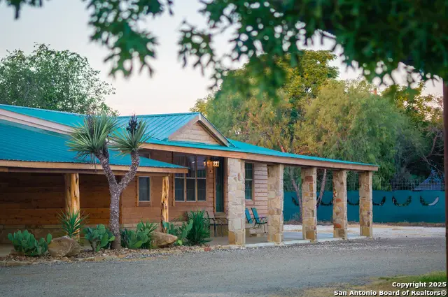 20250 Interstate 35 S, Lytle, TX 78052 - Image #2