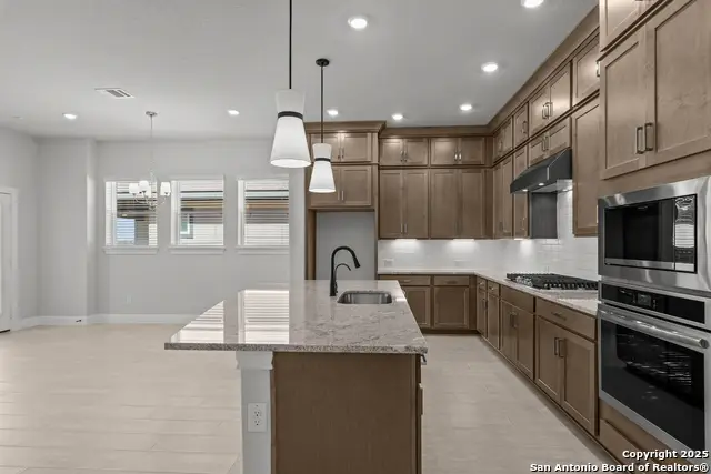 2630 Vistablue Ln, San Antonio, TX 78245 - Image #2