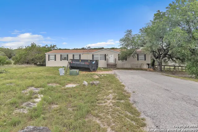 1400 15th St, Horseshoe Bay, TX 78657 - Image #2