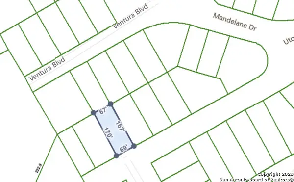 3 Utopia, Selma, TX 78154