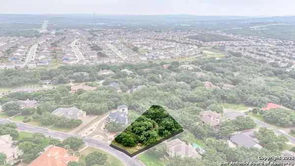 8040 Colonial Woods, Boerne, TX 78015