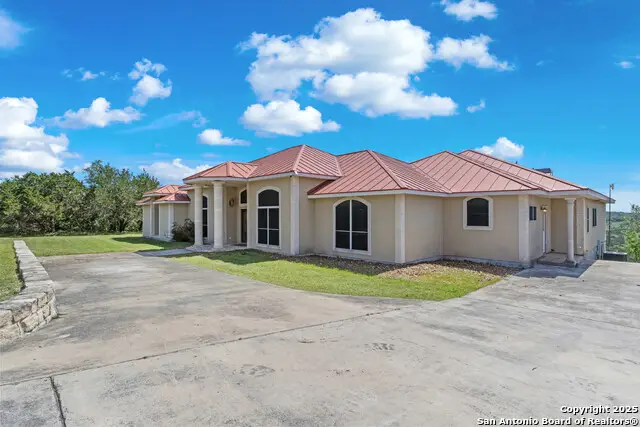 165 County Road 2740, Mico, TX 78056 - Image #1