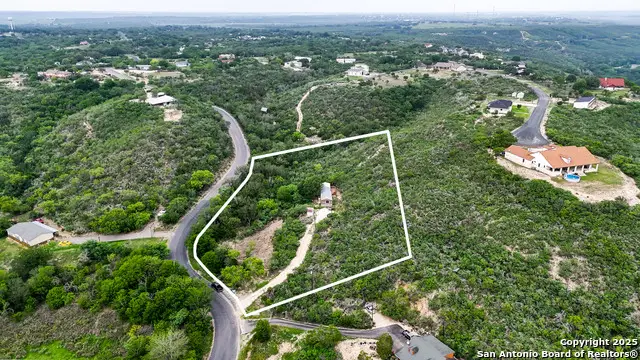18525 County Road 5722, Castroville, TX 78009 - Image #2