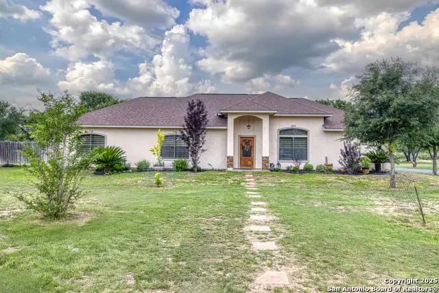 333 Studer, Uvalde, TX 78801 - Image #1