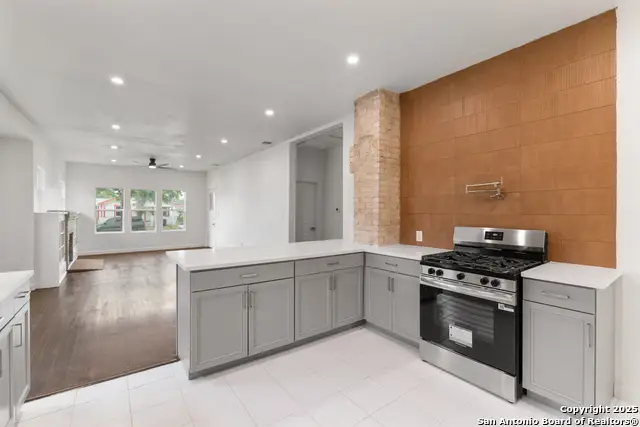 1144 Denver, San Antonio, TX 78210 - Image #2
