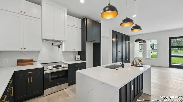 104 Creede St, Boerne, TX 78006 - Image #3