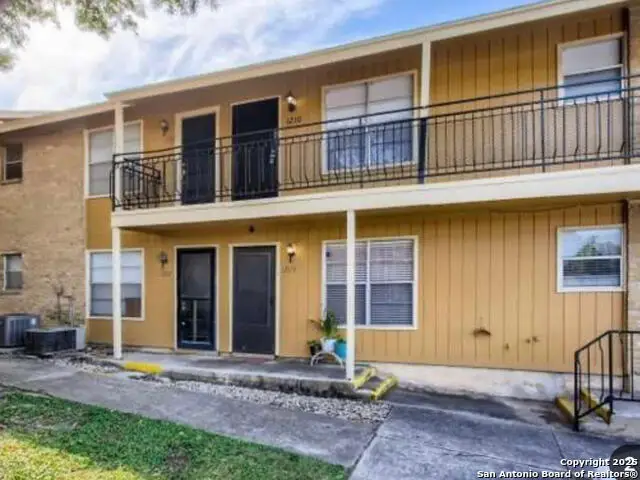 923 Vance Jackson #1210, San Antonio, TX 78201 - Image #1