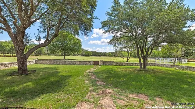 24935 Pecan Creek, San Antonio, TX 78255 - Image #3