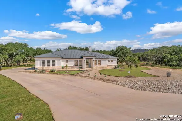 740 Sharp Springs, Bulverde, TX 78163