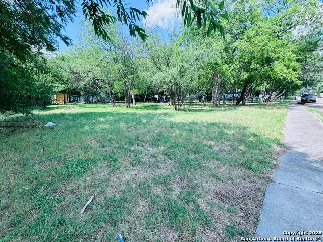 100 Groff, San Antonio, TX 78237 - Image #2
