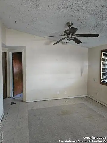 259 Spaatz, San Antonio, TX 78211 - Image #2