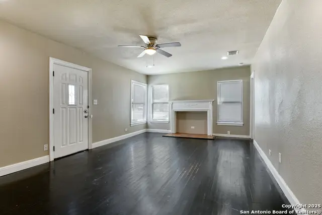910 Halliday, San Antonio, TX 78210 - Image #3
